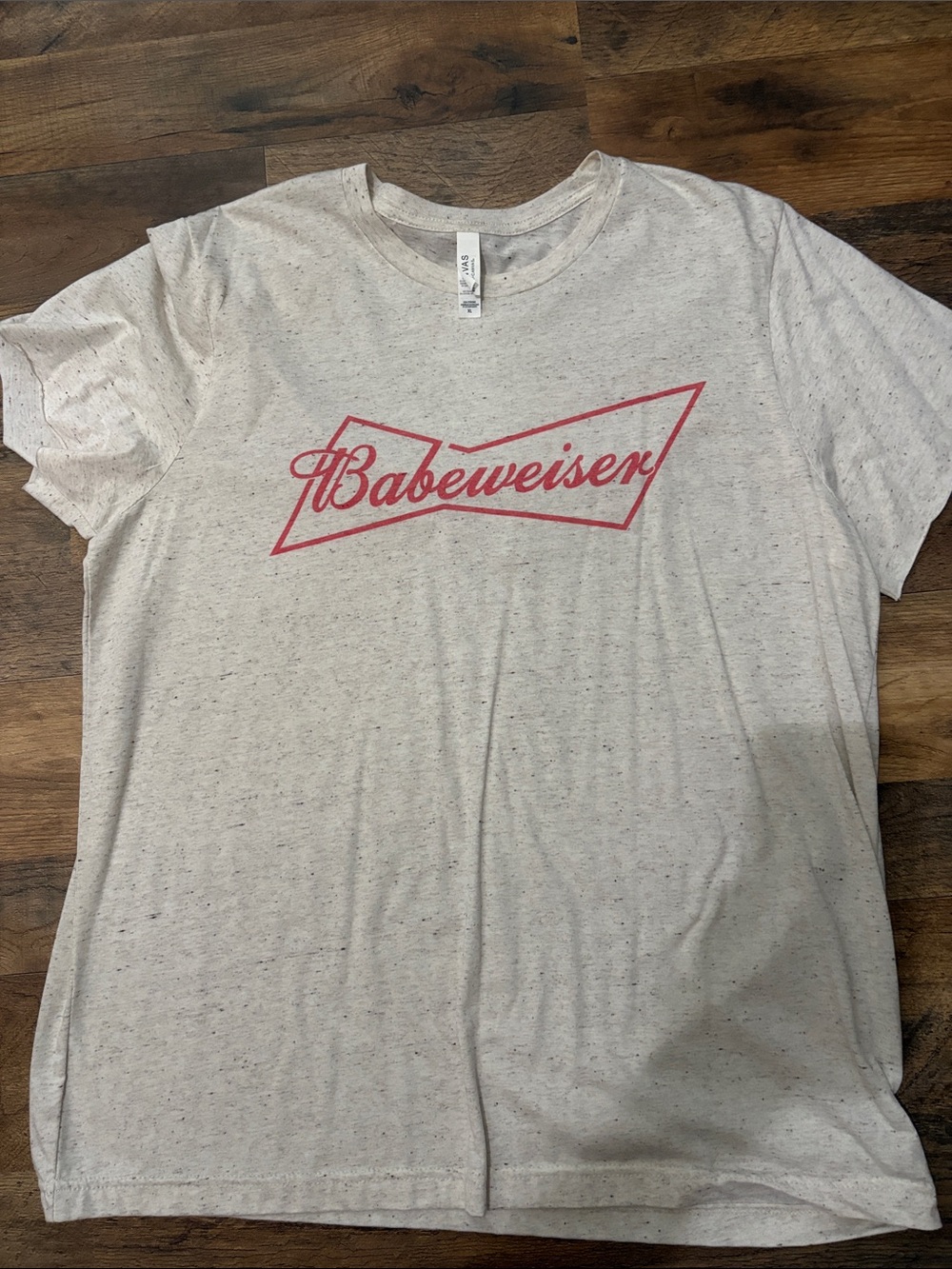 Babeweiser Graphic Tee in Oat Heather with Red Logo